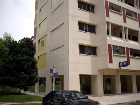 Jurong West Street 42 thumbnail photo